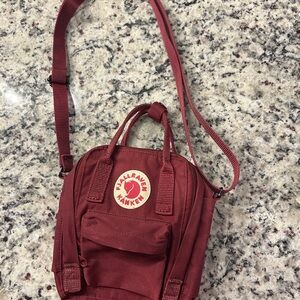 Fjällräven Kånken Sling shoulder bag